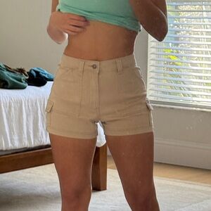 Hollister Women's Beige Cargo Shorts